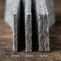 Tissu non tissé 100 % polyester ignifuge, aiguilleté, résistant à l'abrasion et à l'huile, tailles personnalisées disponibles