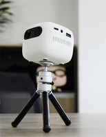 Proyektor Mini Portabel Nirkabel Colable Full HD DLP LED Android Smart dengan Baterai Terpasang, Stereo HIFI, Auto Focus, 120 ANSI Lumen