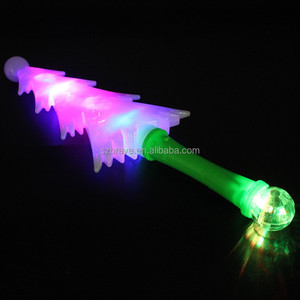 Palo de luz de árbol de Navidad LED personalizado para eventos, conciertos y fiestas, Varita de mano animadora de ídolo con características de Flash de sonajero brillante - Product Image 6