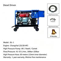 Machine de nettoyage haute pression à jet d'eau 28HP Diesel 22Mpa pour le détartrage des canalisations d'eaux usées profondes