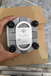ปั๊มเกียร์รถแทรกเตอร์รัสเซีย MTZ 3.4 ตัน เบลารุส <span class=keywords><strong>GP2</strong></span> <span class=keywords><strong>GP2</strong></span>.5 NSH 8G-3 NSH-10M-3 ปั๊มไฮดรอลิกแบบเกียร์เสียงเบา ปั๊มไฮดรอลิก NSH - Product Image 2