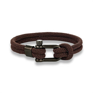 Bracciale alla moda fatto a mano in tessuto con corda di milano nero in acciaio inossidabile a forma di U fibbia sportiva gioielli di sopravvivenza all'aperto - Product Image 5