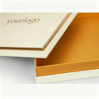 Boîte cadeau de luxe personnalisée populaire en carton rigide beige, avec pelliculage mat, gaufrage, recyclable et couvercle amovible