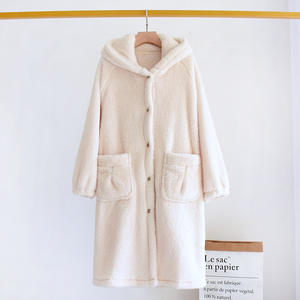 Conjunto de <span class=keywords><strong>Pijama</strong></span> de <span class=keywords><strong>Polar</strong></span> Suave al por Mayor, con Capucha y <span class=keywords><strong>Botones</strong></span>, para Mujer y Hombre, Ropa de Dormir Cálida para Invierno, Ropa de Casa, Regalo de Navidad, Elegante - Product Image 5