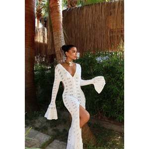 Robe de soirée formelle blanche avec détails boutonnés, taille empire élégante, manches bouffantes, volants, longue jusqu'au sol, pour femmes de bureau, tailles XS à XL - Product Image 3