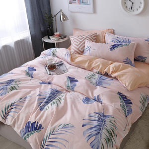 Ensemble <span class=keywords><strong>de</strong></span> housse <span class=keywords><strong>de</strong></span> <span class=keywords><strong>couette</strong></span> en microfibre <span class=keywords><strong>de</strong></span> luxe Literie à impression réactive <span class=keywords><strong>romantique</strong></span> Queen et King Sizes avec housse <span class=keywords><strong>de</strong></span> <span class=keywords><strong>couette</strong></span> en dentelle - Product Image 2