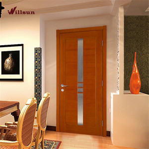 Porta Interna in <span class=keywords><strong>Legno</strong></span> con Vetro Satinato Antico e Disegni Ornamentali Centrali con Listelli su Tutti i Lati - Product Image 3