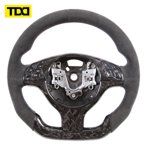 Volant en cuir suédé italien personnalisé TDD, en fibre de carbone forgée, pour BM-W M3 M5 E46 E39 X5 E53 Z3 E36 - Product Image 2