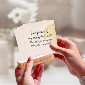 Cartes <span class=keywords><strong>d</strong></span>'affirmation <span class=keywords><strong>d</strong></span>'<span class=keywords><strong>amour</strong></span> <span class=keywords><strong>de</strong></span> soi personnalisées en usine impression <span class=keywords><strong>de</strong></span> cartes <span class=keywords><strong>de</strong></span> <span class=keywords><strong>question</strong></span> adultes personnalisées jeu <span class=keywords><strong>de</strong></span> cartes <span class=keywords><strong>de</strong></span> famille fabricants <span class=keywords><strong>de</strong></span> <span class=keywords><strong>jeux</strong></span> - Product Image 1