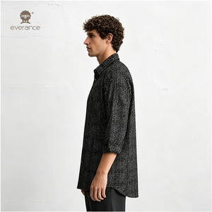 Camisa de <span class=keywords><strong>Hombre</strong></span> Gold Labyrinth 148cm Negra con Estampado Flock Estilo Cubano para Verano y Playa - Product Image 4