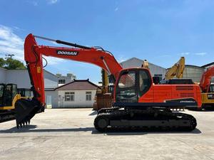 รถขุดดิน Doosan DX260LCA มือสอง เครื่องจักรกลหนักสำหรับงานก่อสร้างและงานดินดิ้น - Product Image 1