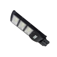 Lampadaires solaires de parking à angle réglable de haute qualité 60w 120w 180w pour l'extérieur