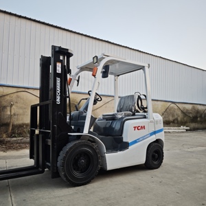 Used TCM FD30 3 Ton LPG Forklift Fwd Drive Nissan Engine Two Stage Mast Hydraulic Side Shifter Solid Tire 17km/h - Product Image 4