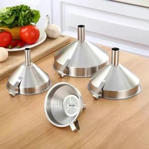 กรวยสแตนเลส 304 พร้อมตัวกรอง สำหรับเทน้ำมัน ใช้ในครัว - Product Image 2