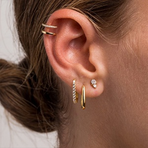 Juego de Pendientes de Oreja Geométricos de Moda Chapados en Oro de 18K con Engaste de Diamantes Completos Exquisito para Aniversario de Mujer - Product Image 2
