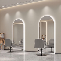 Miroir de Salon de Beauté Personnalisé avec Cadre en Verre, Miroir Simple Moderne pour Barbier avec Éclairage LED, Poste de Coiffure de Haute Qualité