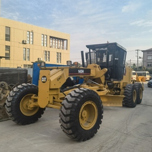 Nouvelle niveleuse à moteur CAT d'occasion (90% neuve) - Modèles CAT140H/140G/140K/120H/120G/120K/14G/14H/12G/12H - Puissance 310KW - Grande capacité de bulldozing pour la construction routière - Product Image 6