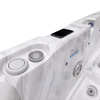 Bain à remous extérieur autoportant VIRLUX en acrylique avec 70 jets et fonction massage pour spa à domicile