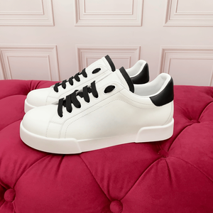 Nuevas Zapatillas Casuales Gabbana 2026: Tendencia de Moda Dolces, Estilo Graffiti en Contraste Blanco y Negro, Clásicas y de Plataforma Gruesa - Product Image 4