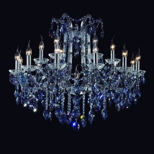 Lámpara de Araña de Cristal María Teresa RHD, Clásica y Elegante, con Lámparas Azules y Blancas Centrales, Altura Ajustable, para Uso en Hoteles, Incluye Proyecto - Product Image 2