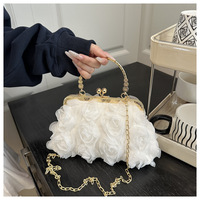 Sac de soirée 3D floral de haute qualité pour femme, fait main, avec chaîne décorative, sac à main