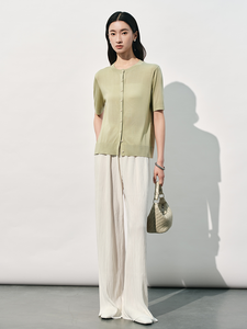 Maglia da <span class=keywords><strong>Donna</strong></span> a Collo Tondo Verde e Nera, Manica Corta <span class=keywords><strong>con</strong></span> <span class=keywords><strong>Bottoni</strong></span>, in Seta di Gelso, T-shirt Lavorata a Maglia per <span class=keywords><strong>Donna</strong></span> - Product Image 4