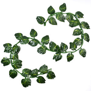 Simulation de plantes vertes 2.4 mètres de <span class=keywords><strong>lierre</strong></span> pour bloquer les vignes vertes décoratives Murs de plantes Vignes vertes - Product Image 1