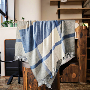 <span class=keywords><strong>Manta</strong></span> de lana pura-Sofá de té inglés Sofá de picnic, <span class=keywords><strong>manta</strong></span> de cama-Lana natural Gruesa y natural Tamaño: 140x200 cm - Product Image 1