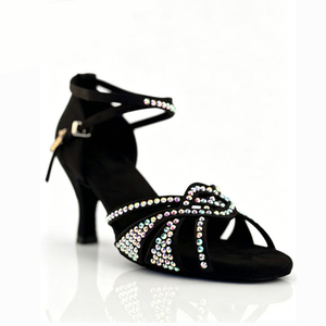 <span class=keywords><strong>Chaussures</strong></span> <span class=keywords><strong>de</strong></span> <span class=keywords><strong>danse</strong></span> latine et <span class=keywords><strong>de</strong></span> salon classiques <span class=keywords><strong>pour</strong></span> femmes, faites à la main, avec dessus en soie et strass, antidérapantes <span class=keywords><strong>pour</strong></span> adultes, usage intérieur - Product Image 6