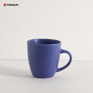 Service de table en porcelaine Emboss Green Color Glaze Plate Vaisselle Offre Spéciale de l'ue Tasse en céramique - Product Image 6