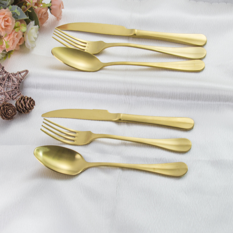 Cuillère à dessert