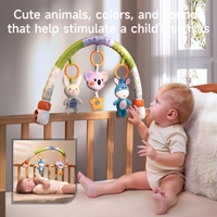 Jouets d'Éveil Tumama pour Poussette, Animaux en Peluche Douce, Ours Suspendu, Hochets en Arche, Jouet de Voyage pour Bébé Nouveau-né, Clips pour Landau, Siège Auto et Poussette