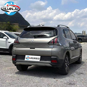 Auto Usado 2016 Peugeot 3008 Classic 1.6THP FWD con Llantas de 17 Pulgadas, Luces LED, Aire Acondicionado de Doble Zona, SUV Práctico - Product Image 5