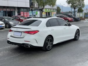 El <span class=keywords><strong>2023</strong></span> <span class=keywords><strong>Mercedes</strong></span>-<span class=keywords><strong>Benz</strong></span> <span class=keywords><strong>Clase</strong></span> <span class=keywords><strong>C</strong></span> 260L Sport Edition Professional Car está disponible a un <span class=keywords><strong>precio</strong></span> de exportación con descuento - Product Image 5