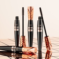 Mascara Cils 5D Luxe Effet Couronne Imperméable Anti-bavures Allongeant Courbant Naturel Volumisant Fournisseur de Cosmétiques