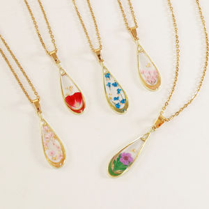 新作 レディース アート ステンレススチール フローラル プリザーブド レジンフラワー ジュエリー エポキシ樹脂 ペンダント ハンドメイド 押し花 ネックレス - Product Image 1