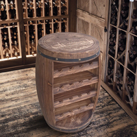 Casier à vin en tonneau de chêne antique élégant Rangement et vitrine en bois élégants pour cave à vin et décor de fête