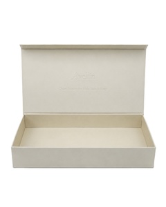Boîtes cadeaux magnétiques rigides personnalisées en carton plat, avec bande de logo en creux, pour emballage de luxe de crèmes et de produits de sommeil en soie - Product Image 3