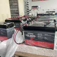 Batterie au lithium 12V, cellules neuves de qualité A, pack de batteries lithium-ion 12V 200Ah pour véhicules électriques solaires et usage domestique