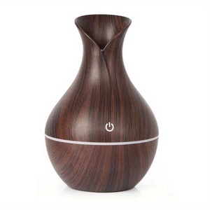 <span class=keywords><strong>Humidificador</strong></span> de Aire Portátil USB Mini con Luz, Difusor de Aroma de Aceites Esenciales con Logotipo Personalizado y Acabado en Madera <span class=keywords><strong>para</strong></span> Uso en Exteriores, Hoteles, Autos y Autocaravanas - Product Image 2