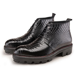 Mocassins pour hommes en cuir brun de haute qualité, fabriqués au Royaume-Uni, style rétro, cuir lavé, Goodyear Welted, lacets, brogues imperméables - Product Image 2