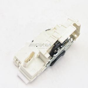 OE A1647303035 A1647301035 actionneur de verrouillage central de porte arrière droit pour <span class=keywords><strong>MERCEDES</strong></span> BENZ <span class=keywords><strong>ML</strong></span> GL A B R W164 169 245 251 - Product Image 4