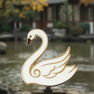 Mới Đến Trắng Thiên Nga Men Ve Áo Pin Bán Buôn Kim Loại Thủ Công Động Vật Thiết Kế Pins Quần Áo Huy Hiệu Tùy Chỉnh Logo Cứng Men Pins Thiên Nga - Product Image 4