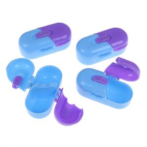 Organisateur de pilules transparent et givré à 2 compartiments, petit format, rechargeable et économique pour les médicaments quotidiens - Product Image 4