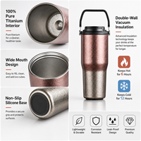 Gobelet isotherme à double paroi en titane de haute qualité, 24 oz, avec couvercle à paille, anti-fuite, tasse de voyage avec poignée portable