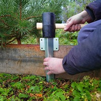 420 mm Länge, 2 mm Dicke, verstellbare Winkel-Schienenhalterung mit Erdspieß