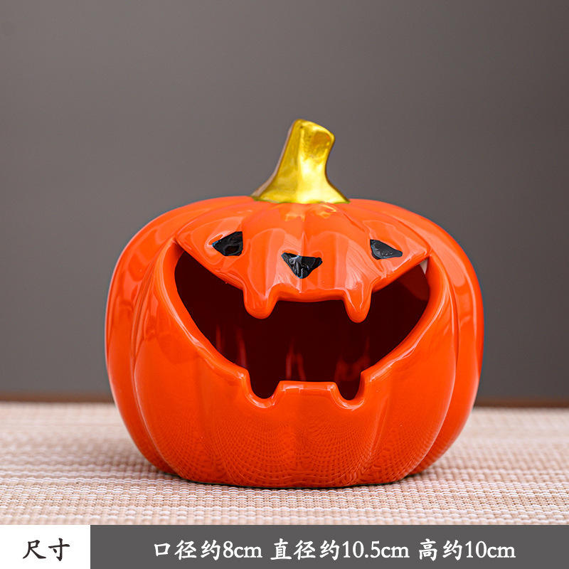 ที่เขี่ยบุหรี่รูปฟักทองสีส้ม