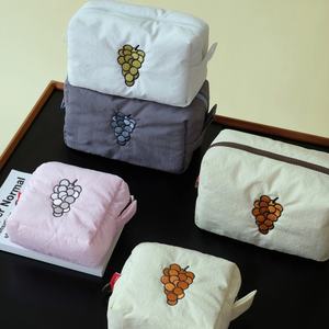 Grande capacité, résistante à l'eau, portable, motif gaufré, coton, écologique, trousse de maquillage, logo brodé, pochette zippée de voyage, femme - Product Image 2