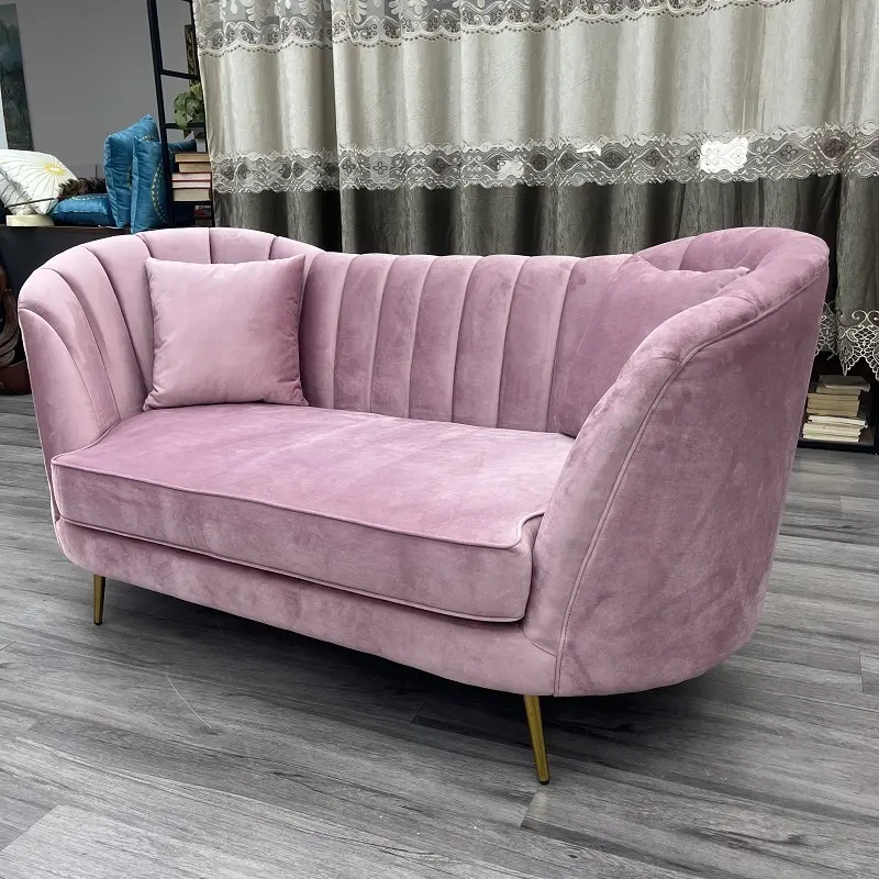 Divano moderno americano in velluto rosa da sposa con gamba in acciaio inossidabile dorato per soggiorno, banchetto, tempo libero, chaise longue