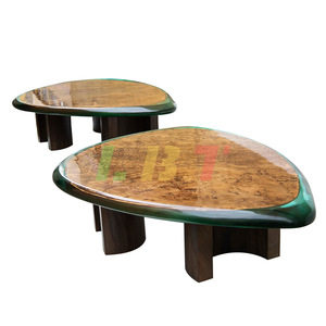 Table basse en résine personnalisée avec fleurs et plantes intégrées pour hall d'hôtel et usage en club, cadre en acrylique durable - Product Image 3